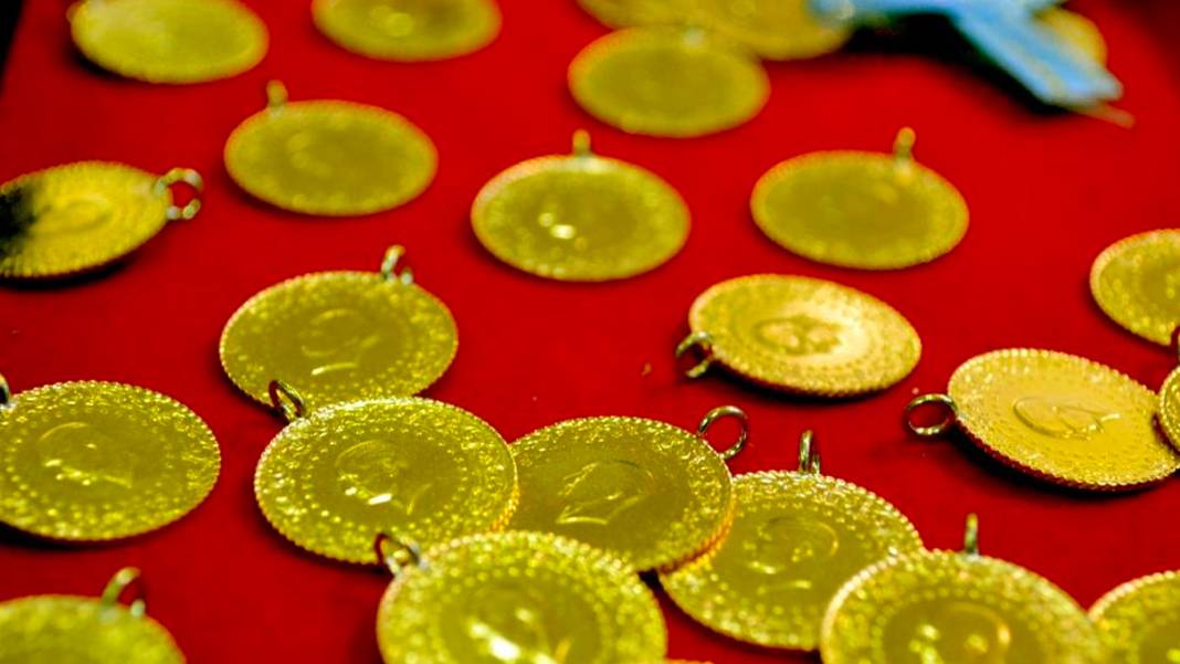 İslam Memiş gram altında rekorlar bitmedi dedi! Son 1 senede yüzde yüz artan altının yeni fiyatını açıkladı 4